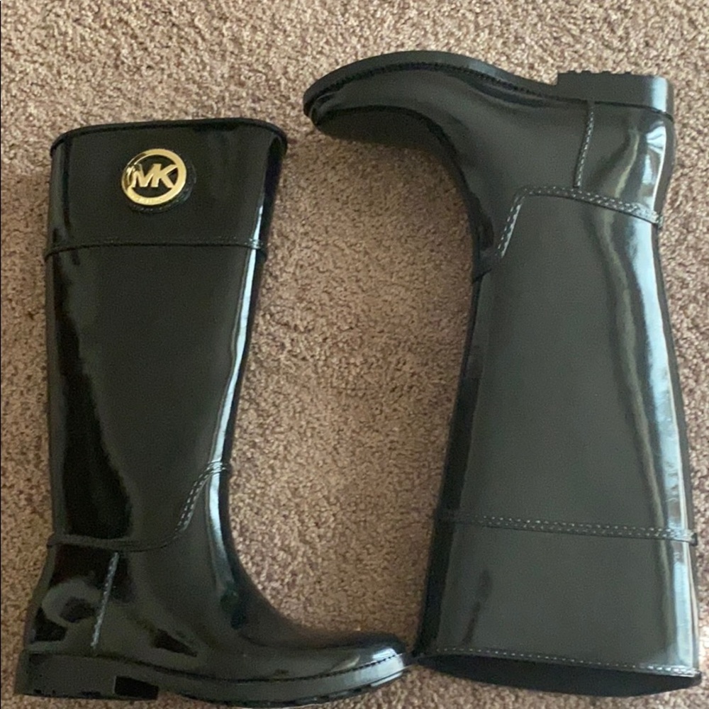 Sz 7 Black Michael Kors Rain boot